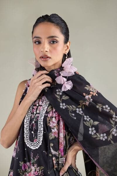 Inaya Border Print Kurta