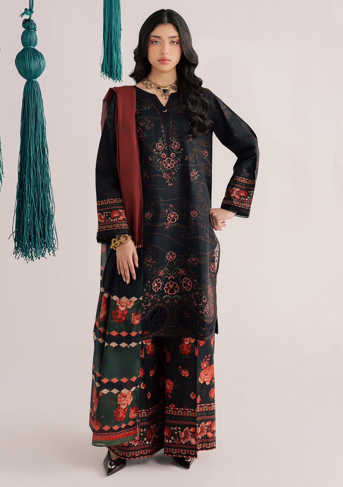 Black Rose Floral Printed 3-Piece